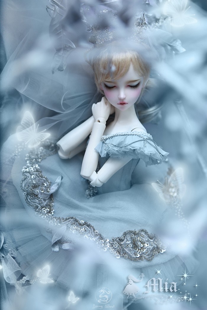 mia doll bjd