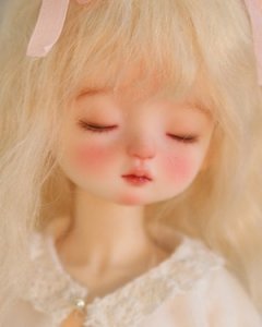 Yomi Sleeping (26cm)