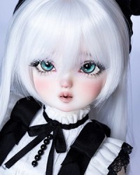 41cm Yvette Head 41cm Yvette Head