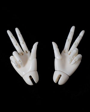 Gem 1/4 Jointed Hands - Click Image to Close